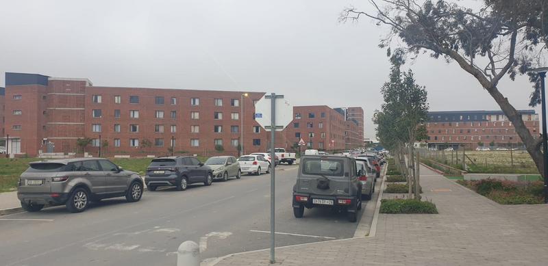 To Let 1 Bedroom Property for Rent in Pinelands Western Cape